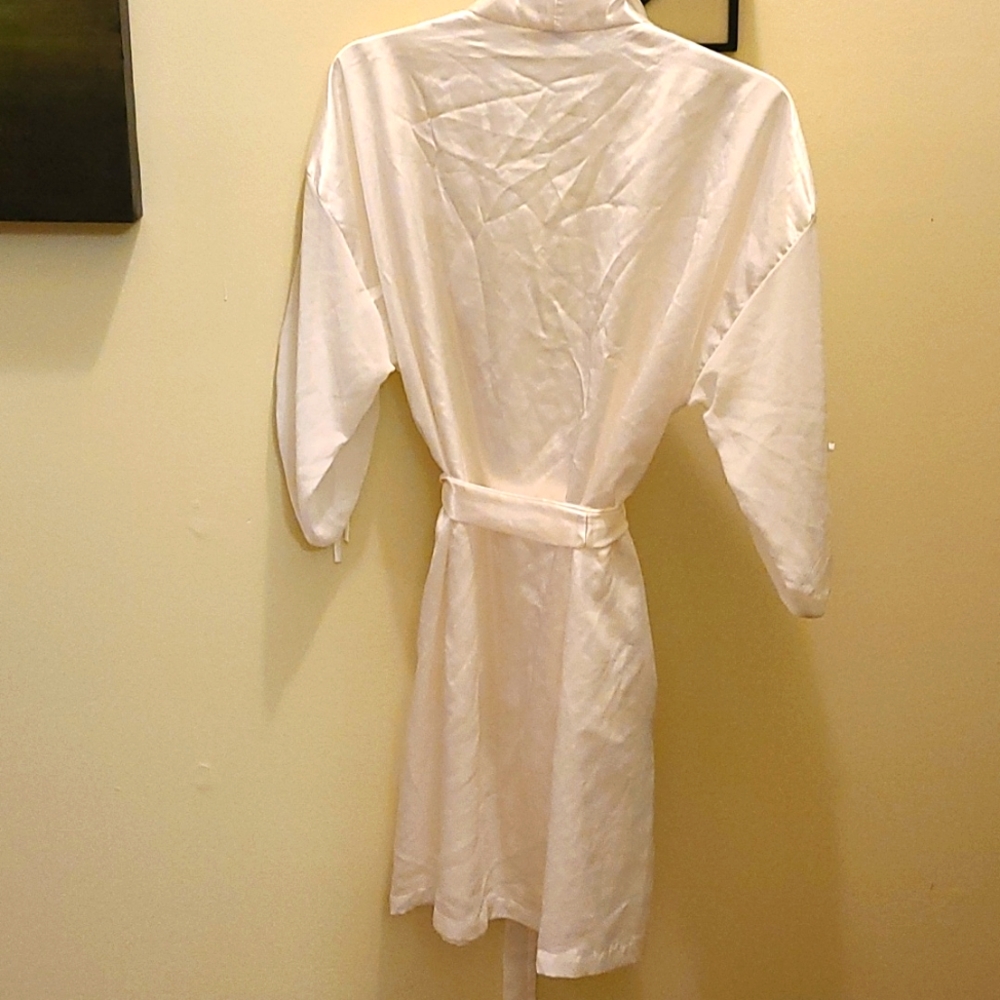 Dentelle Robe - Picture 5 of 9